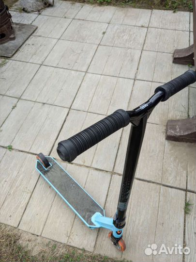 Трюковой самокат oxelo
