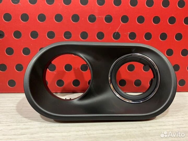 Накладка декоративная на торпедо Porsche Macan 95B