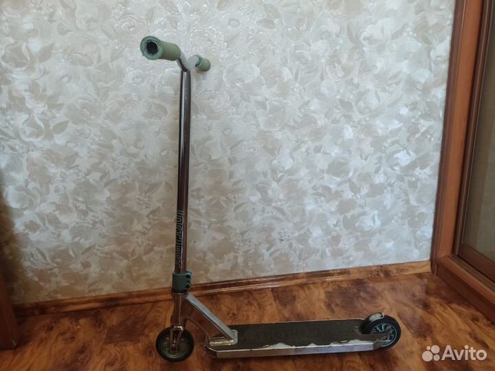 Продаю самокат