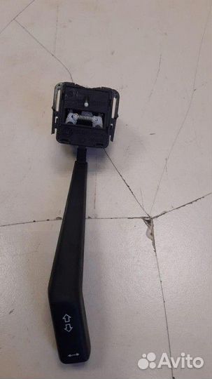 Переключатель подрулевой поворотников LADA 2109