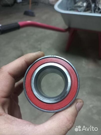 Ступичный подшипник вольво 440