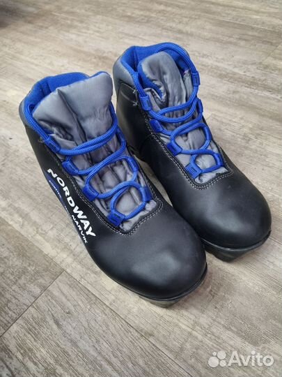 Лыжные ботинки 36 размер Nordway