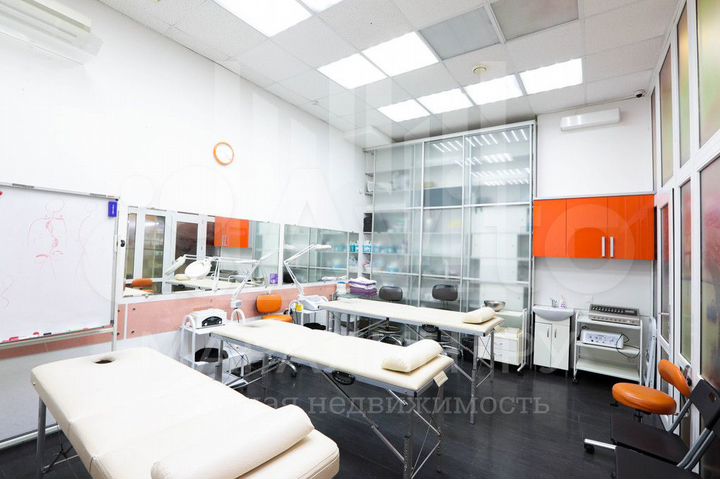 Свободного назначения, 280 м²