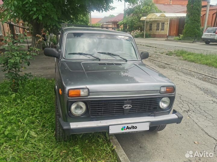 LADA 4x4 (Нива) 1.7 МТ, 2007, 200 000 км