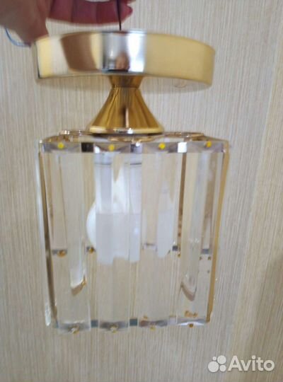 Светильник потолочный