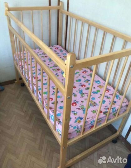 Детская кровать либо аренда