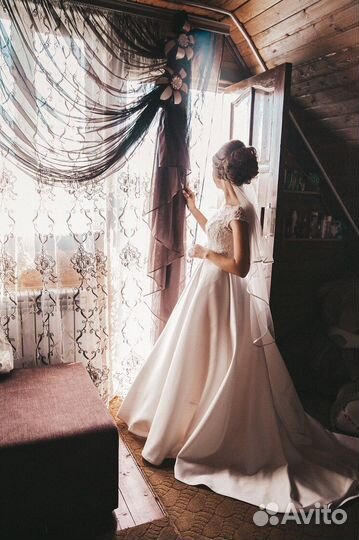 Продам свадебное платье