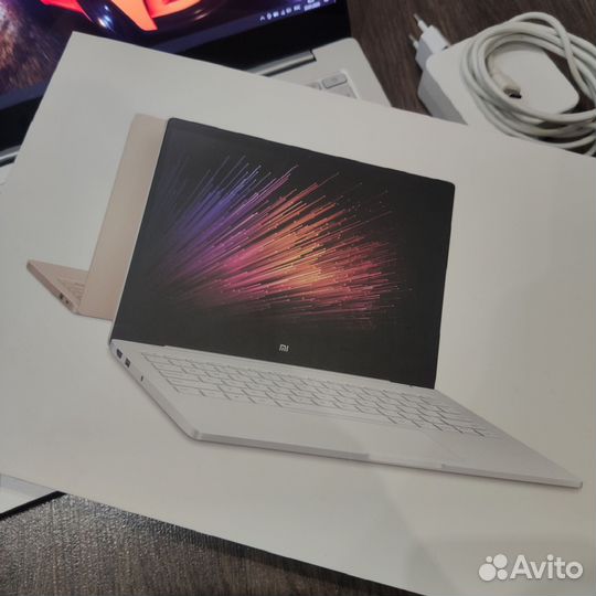 Ноутбук Xiaomi mi notebook air 13.3 i5