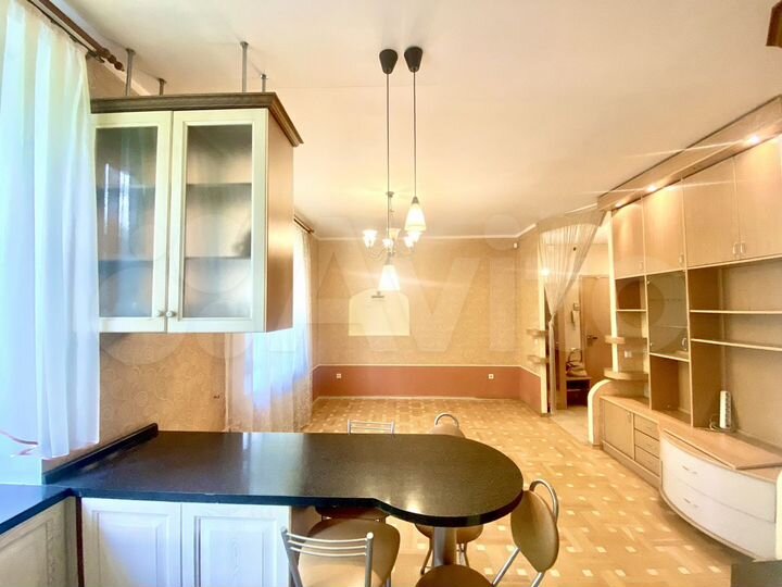 3-к. квартира, 75 м², 2/5 эт.