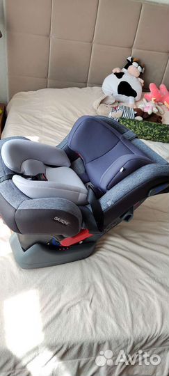 Детское автокресло от 0 до 25 кг