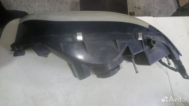 Фары toyota mark 2 90