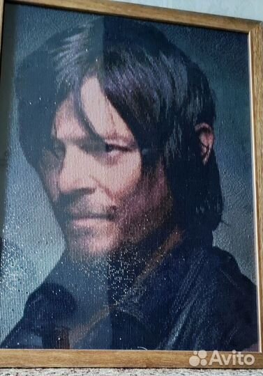 Готовая картина из алмазной мозаики