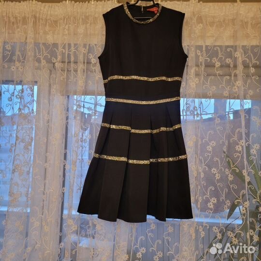 Платье праздничное женское