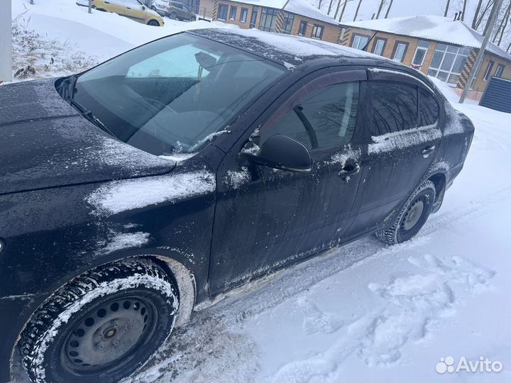 Skoda Octavia 1.6 МТ, 2012, 318 000 км