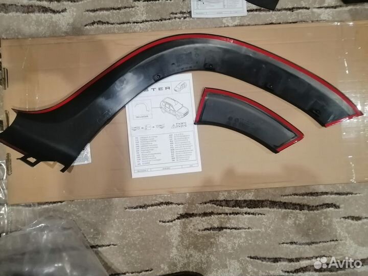 Накладка крыла заднего правого Renault Duster