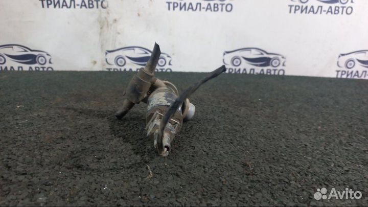 Насос омывателя Land Rover Freelander 2 2.2L