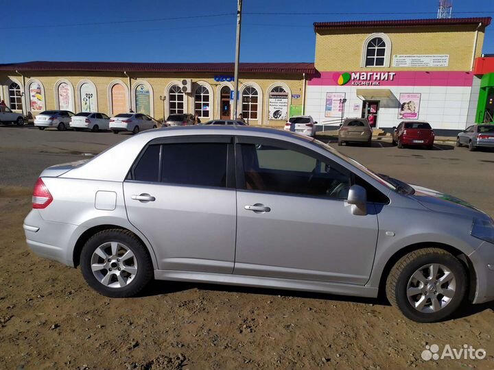 Nissan Tiida 1.6 МТ, 2010, 173 500 км