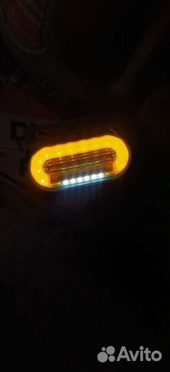 Габаритные огни прицепа, фургона