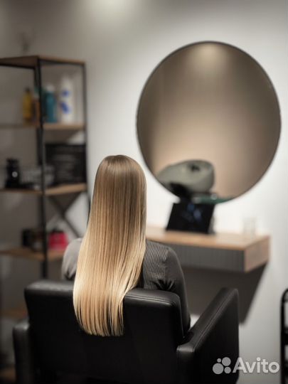 Парикмахерское кресло