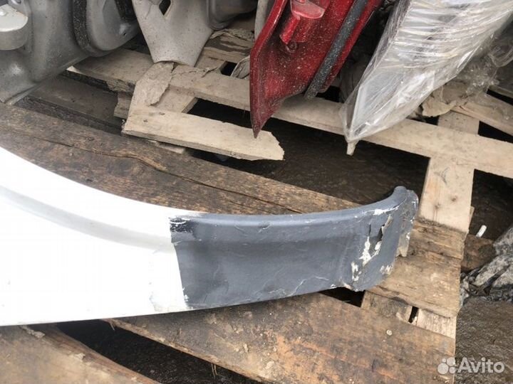 Крыло переднее правое Mercedes-Benz Vito W639