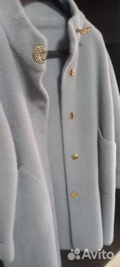 Пальто женское 52 размер