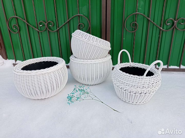 Кашпо из полиротанга