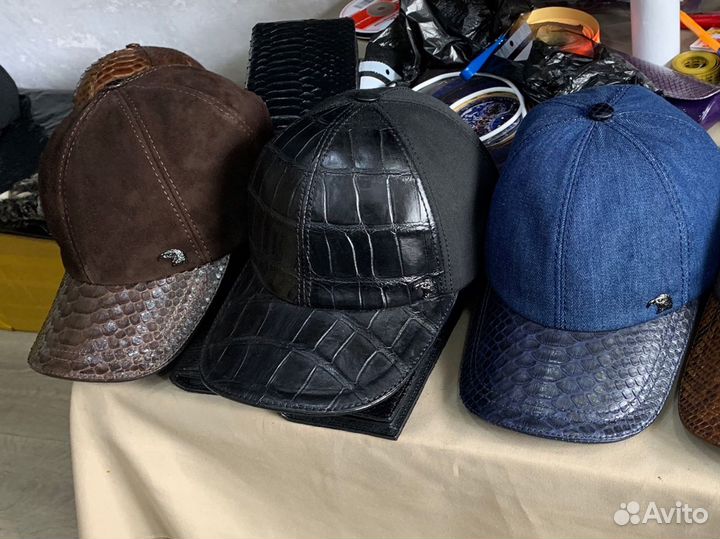 Кепки Питон Крокодил