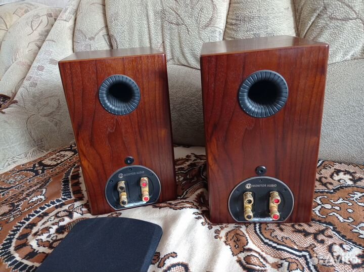 Monitor Audio silver rx1