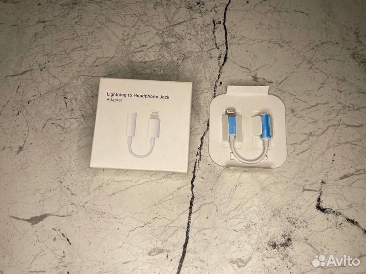 Переходник для наушников iPhone jack 3.5-lightning