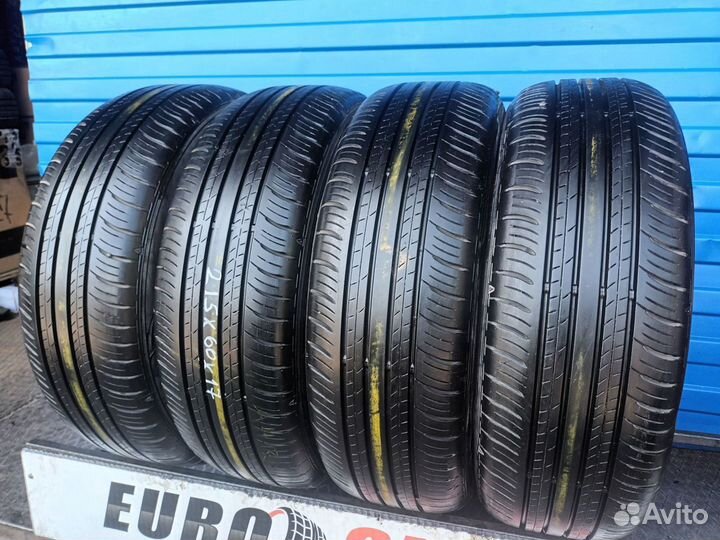 Dunlop Enasave EC300+ 215/60 R17 96H