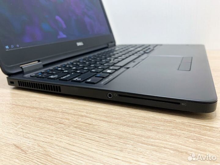 Мощный Dell 15.6 Core i7-5600/ 16GB / SSD