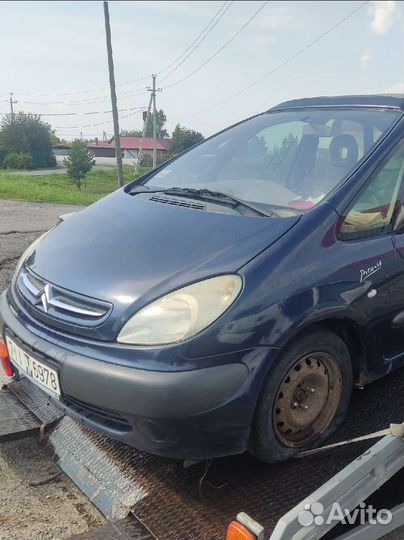 Citroen Xsara Picasso 2002 в разбор по запчастям
