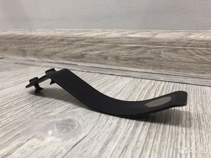 Тормоз для трюкового самоката