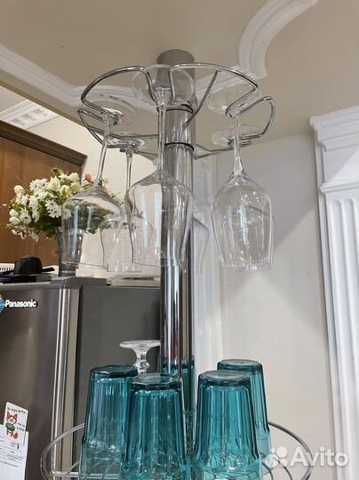 Стойка держатель для бокалов, стаканов, фруктов