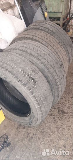 Bridgestone Blizzak Ice 205/60 R16