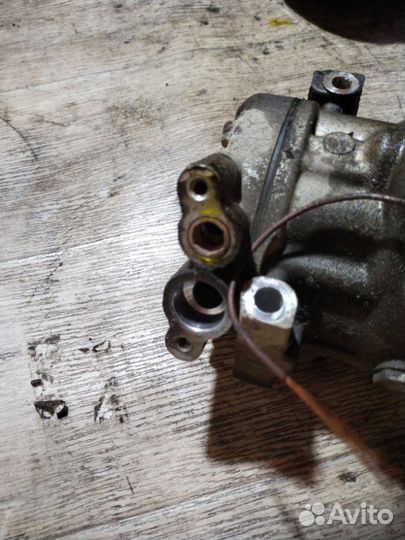 Компрессор кондиционера Renault Logan 1.6 K7MF710