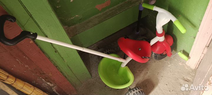 Велосипед 3 колесный с ручкой