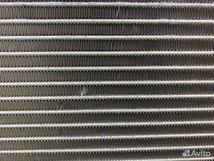 Радиатор кондиционера Volkswagen Passat B5 AMX