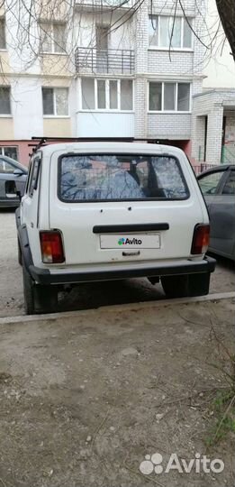 LADA 4x4 (Нива) 1.7 МТ, 2000, 185 000 км