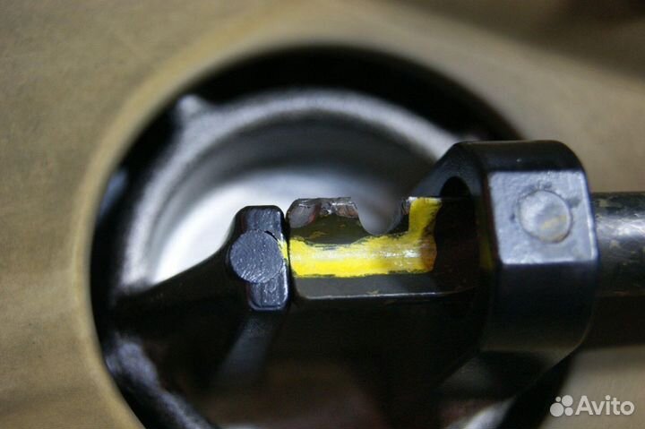 Крышка сцепления Kawasaki ZRX400