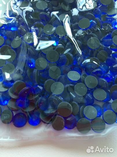 Продам стразы