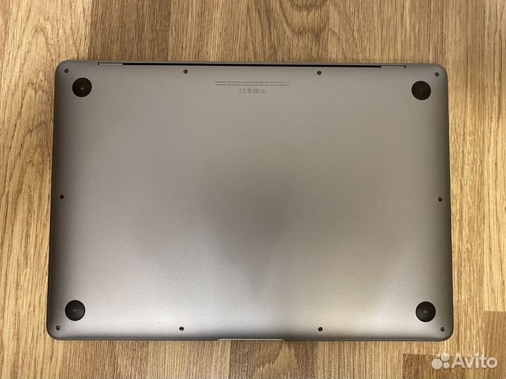 Apple MacBook Air 13 2020 m1