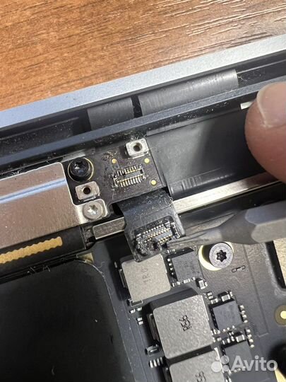 Ремонт iPhone Macbook iPad