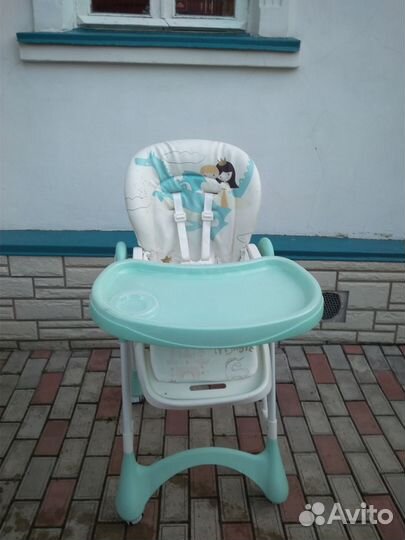 Стульчик для кормления