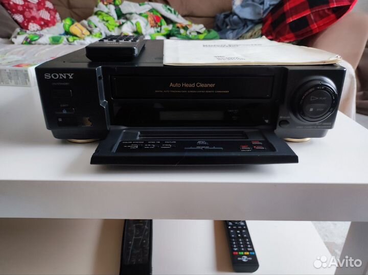 Видеомагнитофон sony