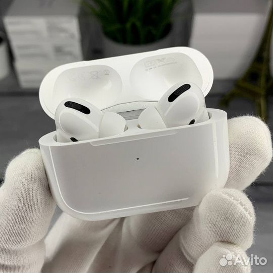 Наушники AirPods Pro 