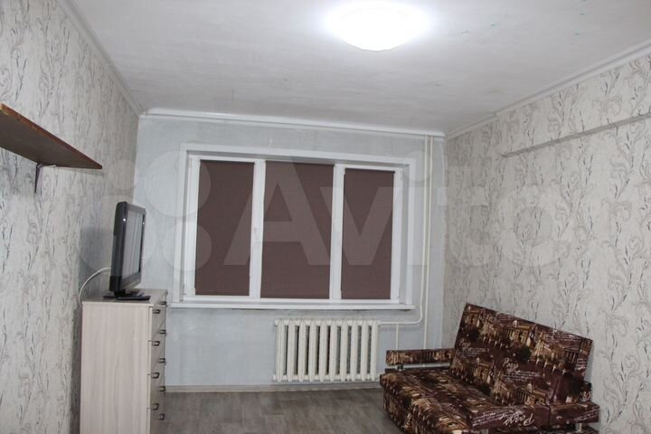 2-к. квартира, 43 м², 3/9 эт.