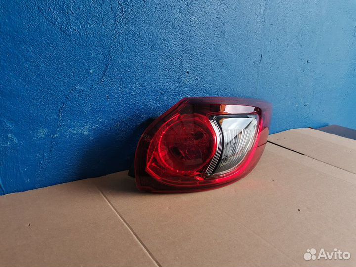 Фонарь правый Mazda Cx-5 2011