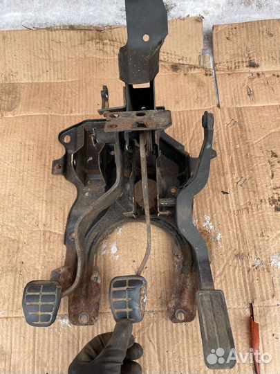 Педальный узел passat b3