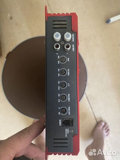 Аура, уселок с сабом